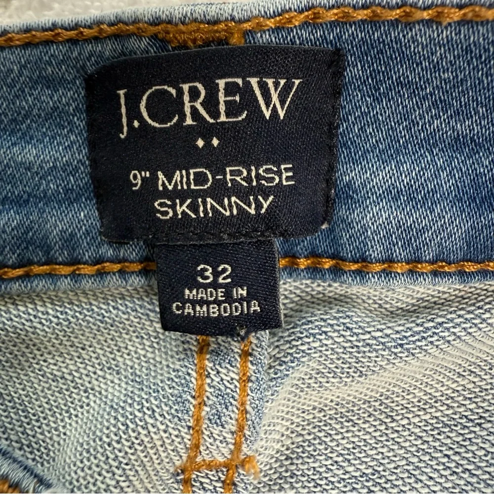 ! J. CREW 9